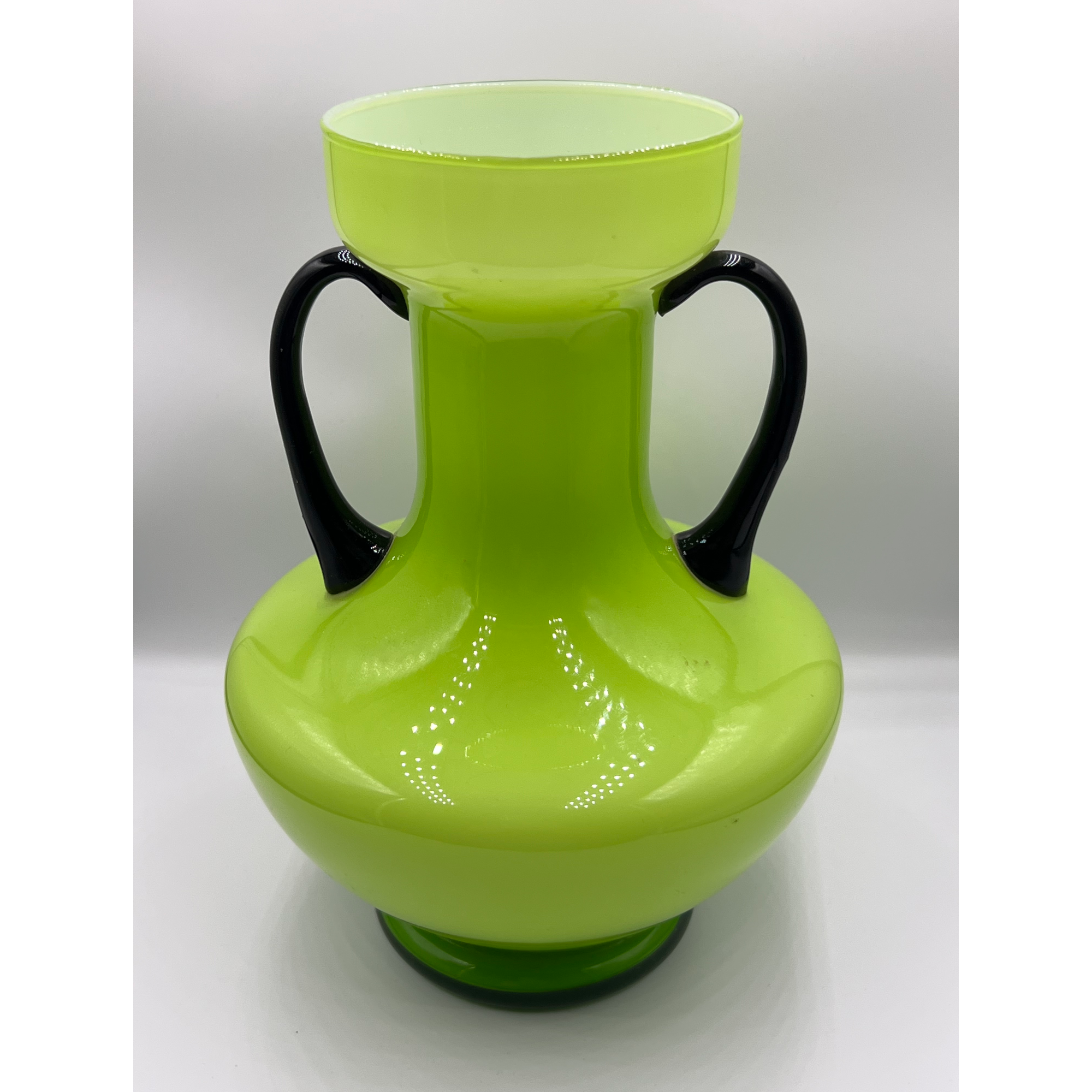 Mid-Century Italian Empoli Opalina Vase
